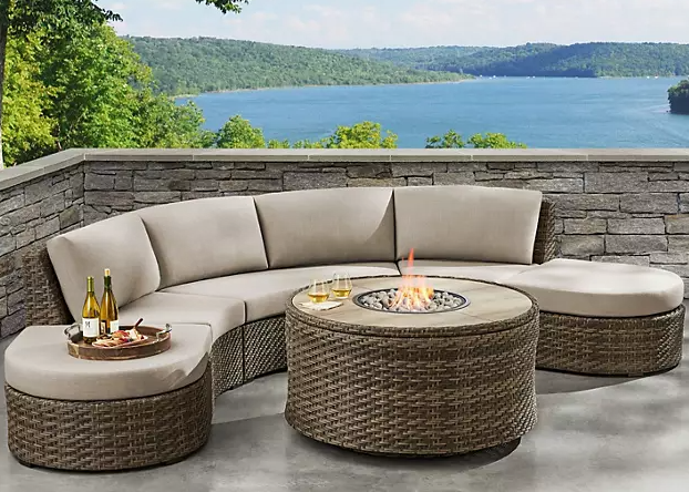 Member’s Mark Lyon 6-Piece Rounded Sectional with Fire Pit